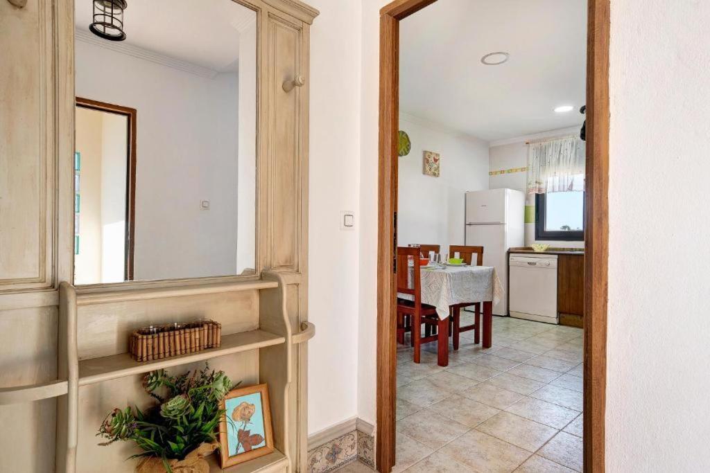 Fornell - Piscina Compartida Country house