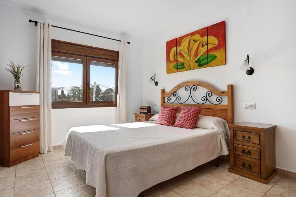 Fornell - Piscina Compartida Country house *
